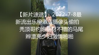 (推荐) 大学生在家里精虫上脑忍不住,掏出大屌就开始撸了......