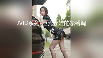 高颜值新人妹子4小时道具自慰诱惑，无毛逼逼掰穴特写，假屌上位骑乘跳蛋塞入，再用另一个跳蛋震动阴蒂