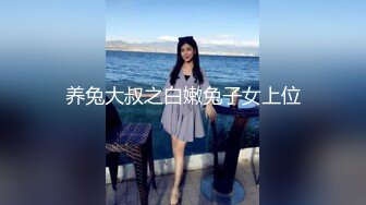 【新片速遞】  大奶美少妇 身材丰满大肥臀 无毛鲍鱼肥美 被无套中出 内射 