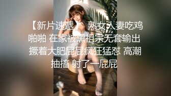 【新速片遞】高跟黑丝伪娘 开门整活 好大的触手钻进人家小穴里 钻的好深 脱肛就导致越来越容易插到尿失禁 