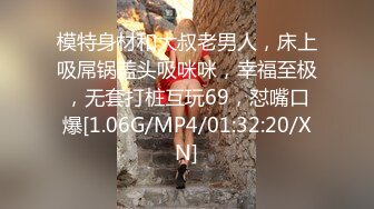 丝袜高跟妩媚御姐跟老外男友激情啪啪大战，又大又粗的鸡巴小嘴都塞不下