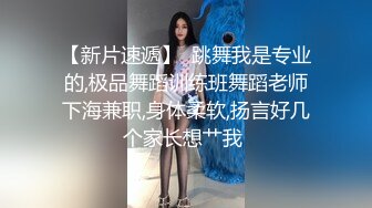 把熟女母狗的嘴当逼操