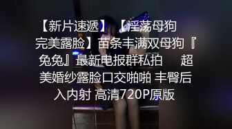   操黑丝大奶美女 掀起衣服被爸爸无套输出 最后还被内射了 射了好多