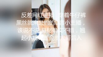 这几天颜值明显提升，00后清纯美乳小仙女，细腰翘臀粉嫩诱人