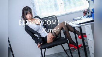 STP29075 鸭舌帽新人甜美少女！卫生间诱惑一对豪乳！脱光光马桶上掰穴，特写视角揉搓阴蒂，手指扣弄骚逼