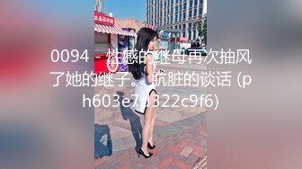 《极品女神✿淫乱3P》红边黑丝女神娇妻被两个单男3p娇妻被操的已经胡言乱语了感受两个大鸡吧在体内同时抽送一直叫